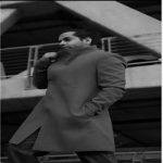 آهنگ قلب من این چنین آسان نمی لرزید عشقت اما به غم هایش نمی ارزید