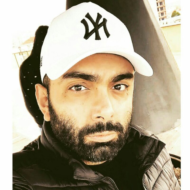 دانلود آهنگ مسعود صادقلو پا به پام بچرخ زیر نور ماه