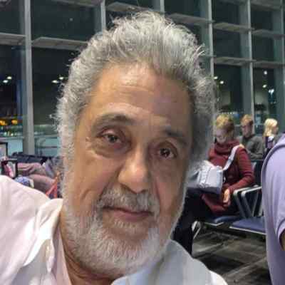 آهنگ بی همگان به سر شود داریوش