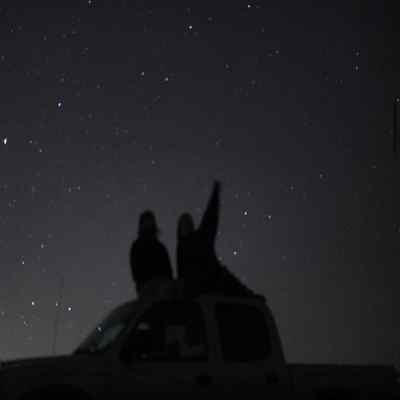آهنگ خیالم ازت همه جوره راحته برم قربون موهای خوش حالتت