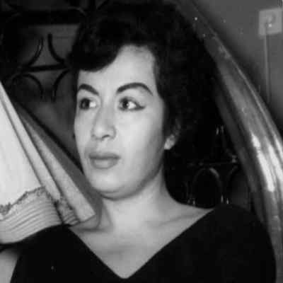 آهنگ میگردم دور دنیا پوران